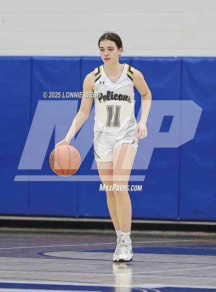 Thumbnail 3 in Irvington @ Pelham Memorial (NYSPHSAA Section 1 Class A Quarter Final) photogallery.