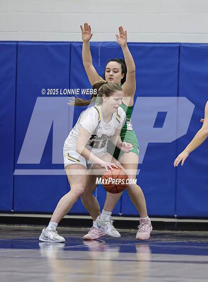Thumbnail 1 in Irvington @ Pelham Memorial (NYSPHSAA Section 1 Class A Quarter Final) photogallery.