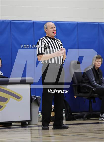 Thumbnail 1 in Irvington @ Pelham Memorial (NYSPHSAA Section 1 Class A Quarter Final) photogallery.