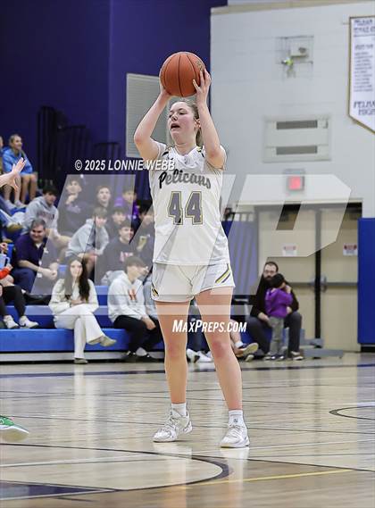 Thumbnail 3 in Irvington @ Pelham Memorial (NYSPHSAA Section 1 Class A Quarter Final) photogallery.