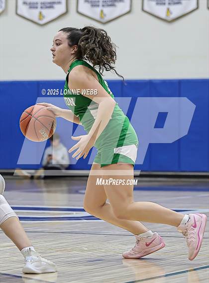 Thumbnail 2 in Irvington @ Pelham Memorial (NYSPHSAA Section 1 Class A Quarter Final) photogallery.