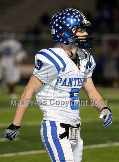 Thumbnail 1 in Van Alstyne vs. Gilmer (3A Division 2 Regional Playoff) photogallery.