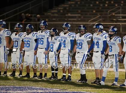 Thumbnail 1 in Van Alstyne vs. Gilmer (3A Division 2 Regional Playoff) photogallery.