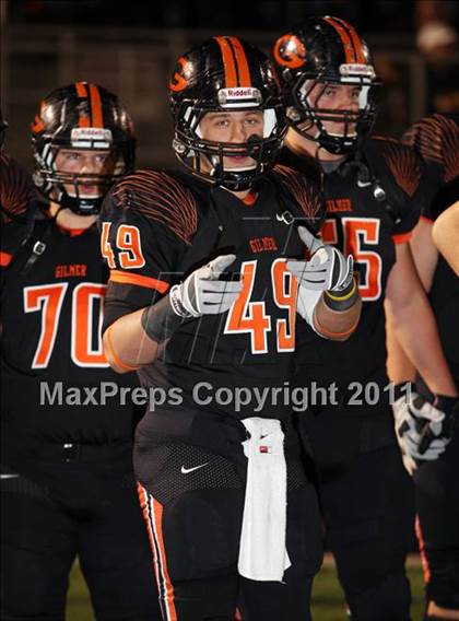 Thumbnail 2 in Van Alstyne vs. Gilmer (3A Division 2 Regional Playoff) photogallery.