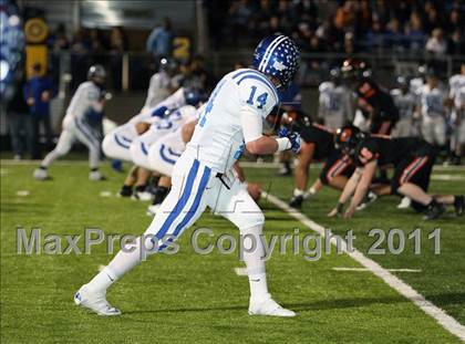 Thumbnail 3 in Van Alstyne vs. Gilmer (3A Division 2 Regional Playoff) photogallery.