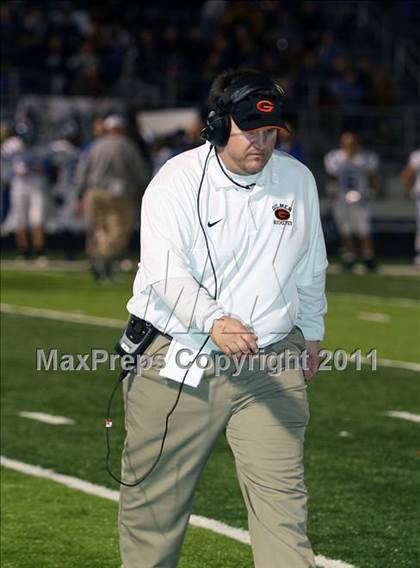 Thumbnail 2 in Van Alstyne vs. Gilmer (3A Division 2 Regional Playoff) photogallery.