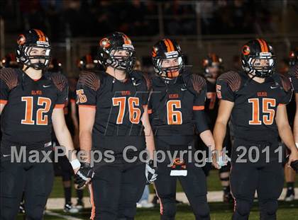 Thumbnail 2 in Van Alstyne vs. Gilmer (3A Division 2 Regional Playoff) photogallery.