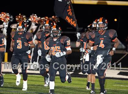 Thumbnail 1 in Van Alstyne vs. Gilmer (3A Division 2 Regional Playoff) photogallery.