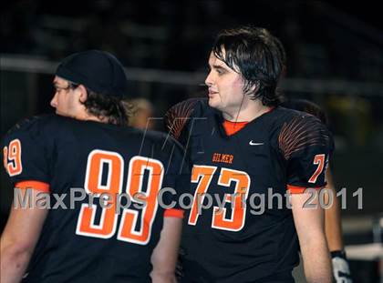 Thumbnail 3 in Van Alstyne vs. Gilmer (3A Division 2 Regional Playoff) photogallery.
