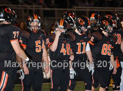 Thumbnail 2 in Van Alstyne vs. Gilmer (3A Division 2 Regional Playoff) photogallery.