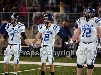 Thumbnail 3 in Van Alstyne vs. Gilmer (3A Division 2 Regional Playoff) photogallery.