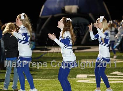 Thumbnail 2 in Van Alstyne vs. Gilmer (3A Division 2 Regional Playoff) photogallery.