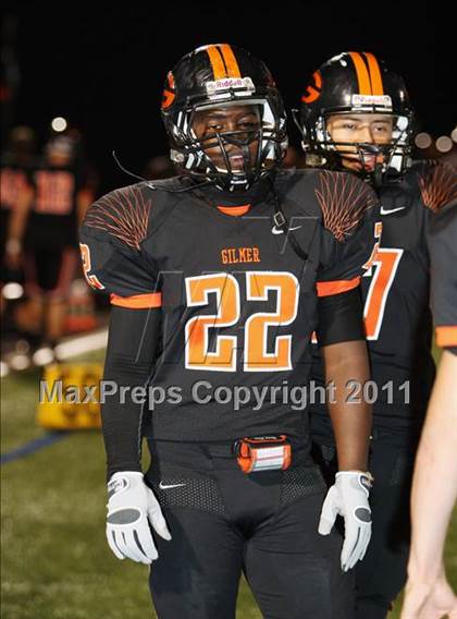 Thumbnail 1 in Van Alstyne vs. Gilmer (3A Division 2 Regional Playoff) photogallery.