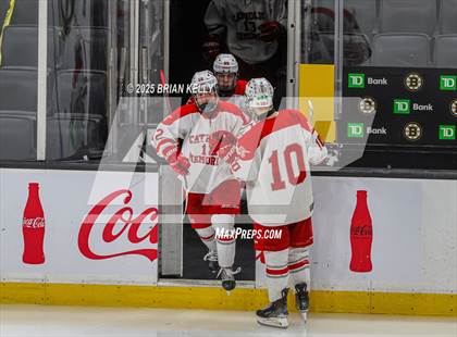 Thumbnail 2 in Catholic Memorial vs St. John's (MIAA Division 1 Final) photogallery.