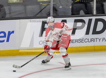 Thumbnail 2 in Catholic Memorial vs St. John's (MIAA Division 1 Final) photogallery.