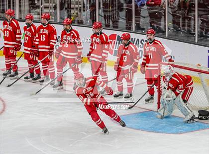 Thumbnail 2 in Catholic Memorial vs St. John's (MIAA Division 1 Final) photogallery.