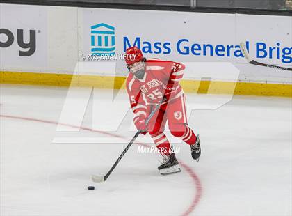 Thumbnail 3 in Catholic Memorial vs St. John's (MIAA Division 1 Final) photogallery.