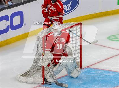 Thumbnail 1 in Catholic Memorial vs St. John's (MIAA Division 1 Final) photogallery.