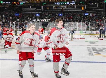 Thumbnail 1 in Catholic Memorial vs St. John's (MIAA Division 1 Final) photogallery.