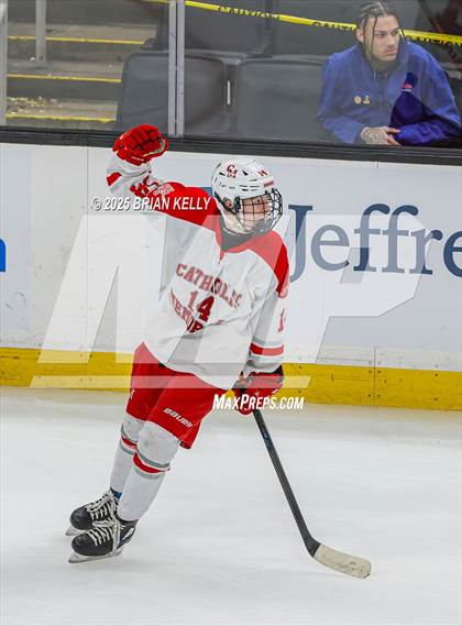 Thumbnail 1 in Catholic Memorial vs St. John's (MIAA Division 1 Final) photogallery.