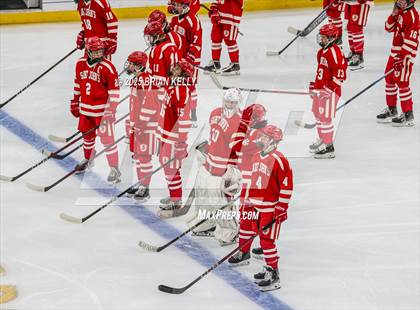 Thumbnail 3 in Catholic Memorial vs St. John's (MIAA Division 1 Final) photogallery.