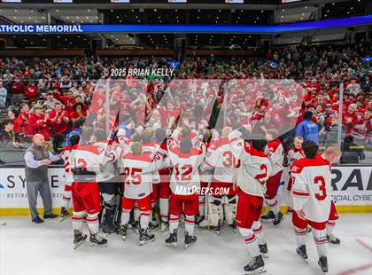Thumbnail 3 in Catholic Memorial vs St. John's (MIAA Division 1 Final) photogallery.