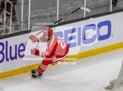 Thumbnail 2 in Catholic Memorial vs St. John's (MIAA Division 1 Final) photogallery.