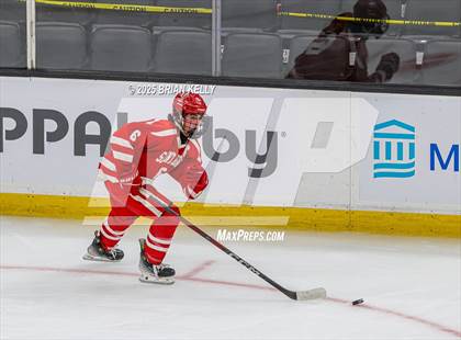 Thumbnail 3 in Catholic Memorial vs St. John's (MIAA Division 1 Final) photogallery.