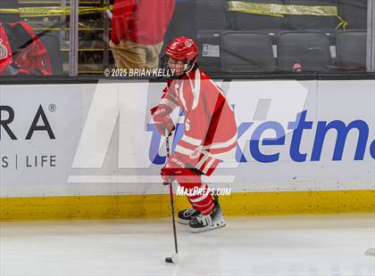 Thumbnail 2 in Catholic Memorial vs St. John's (MIAA Division 1 Final) photogallery.