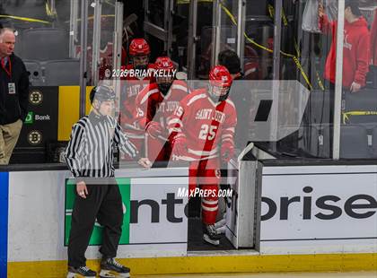 Thumbnail 3 in Catholic Memorial vs St. John's (MIAA Division 1 Final) photogallery.