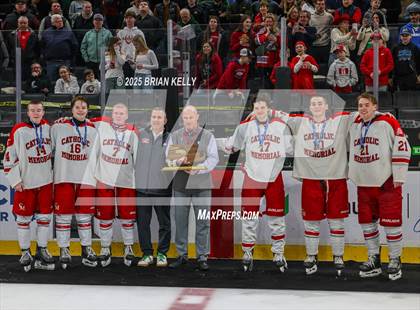 Thumbnail 1 in Catholic Memorial vs St. John's (MIAA Division 1 Final) photogallery.