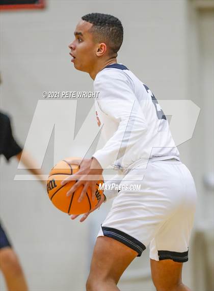 Thumbnail 1 in Sarasota vs. Braden River photogallery.