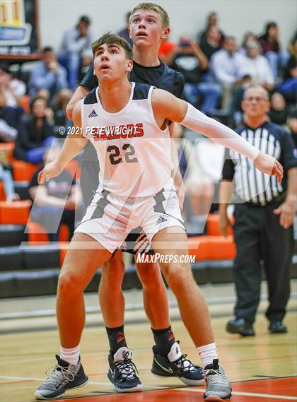 Thumbnail 2 in Sarasota vs. Braden River photogallery.