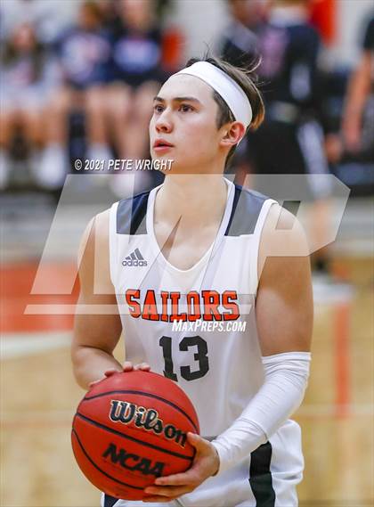 Thumbnail 3 in Sarasota vs. Braden River photogallery.