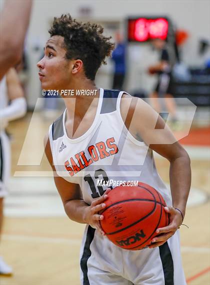 Thumbnail 3 in Sarasota vs. Braden River photogallery.