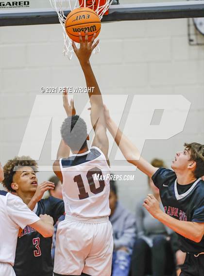 Thumbnail 3 in Sarasota vs. Braden River photogallery.