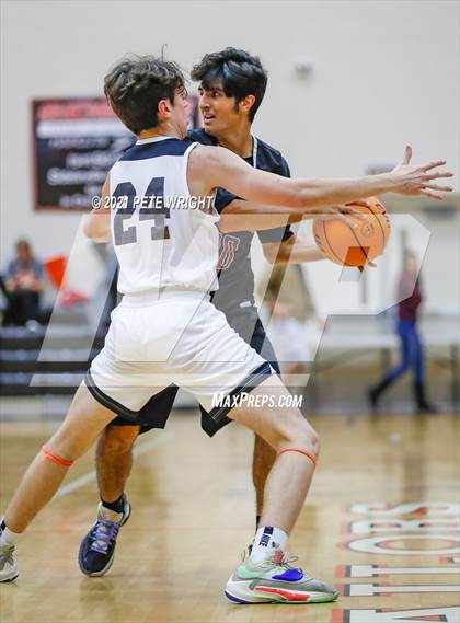 Thumbnail 3 in Sarasota vs. Braden River photogallery.