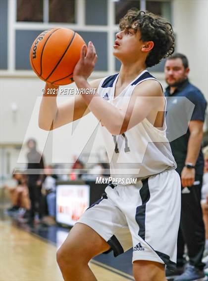 Thumbnail 2 in Sarasota vs. Braden River photogallery.
