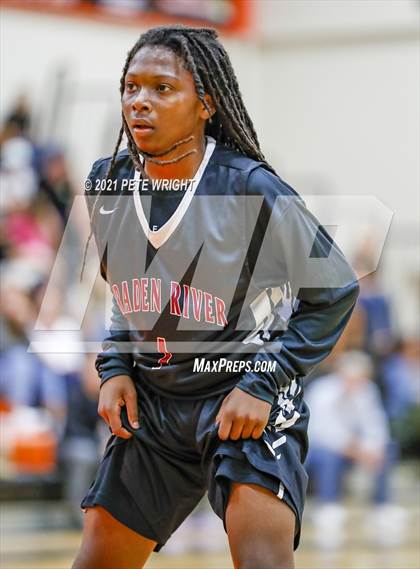 Thumbnail 3 in Sarasota vs. Braden River photogallery.