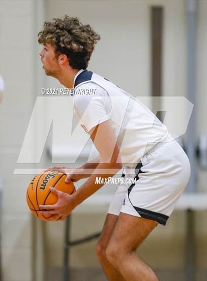 Thumbnail 1 in Sarasota vs. Braden River photogallery.