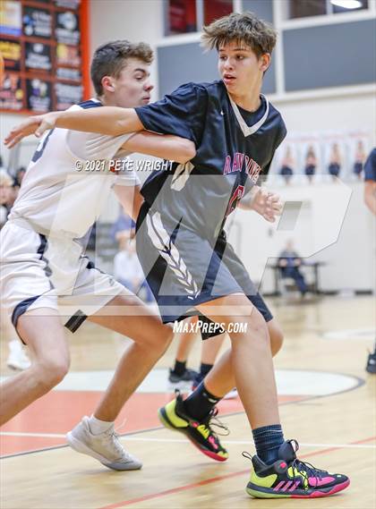 Thumbnail 3 in Sarasota vs. Braden River photogallery.