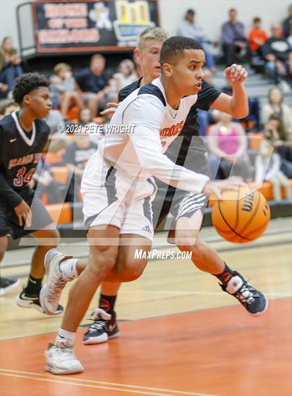 Thumbnail 3 in Sarasota vs. Braden River photogallery.