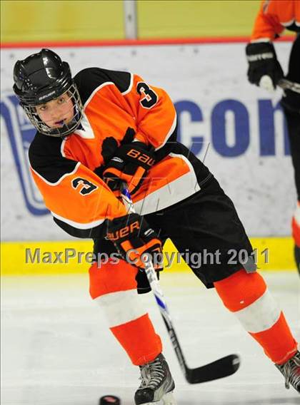 Thumbnail 2 in Ridgefield vs.  New Canaan (State Final) photogallery.