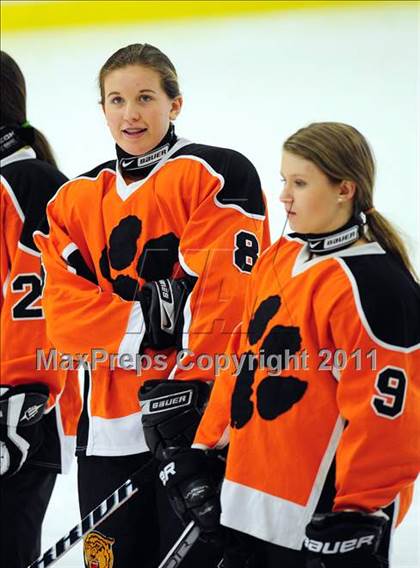 Thumbnail 3 in Ridgefield vs.  New Canaan (State Final) photogallery.