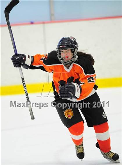 Thumbnail 2 in Ridgefield vs.  New Canaan (State Final) photogallery.