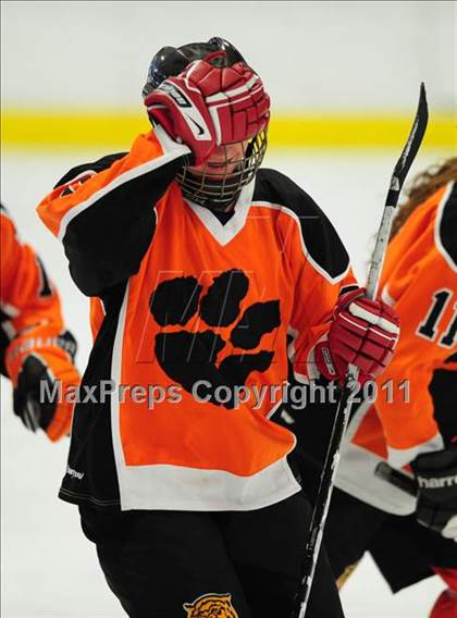 Thumbnail 1 in Ridgefield vs.  New Canaan (State Final) photogallery.