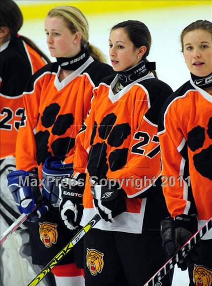 Thumbnail 1 in Ridgefield vs.  New Canaan (State Final) photogallery.