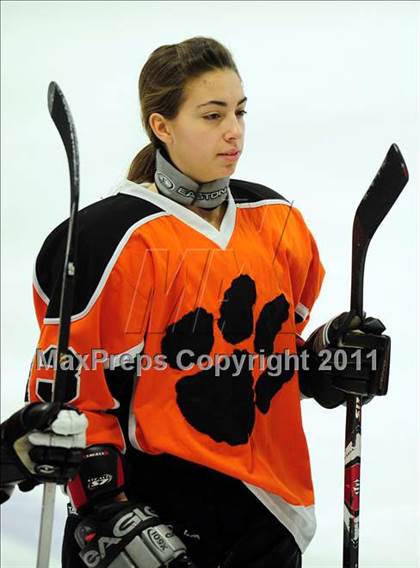 Thumbnail 1 in Ridgefield vs.  New Canaan (State Final) photogallery.