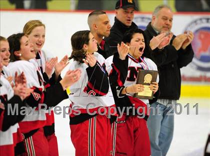 Thumbnail 3 in Ridgefield vs.  New Canaan (State Final) photogallery.