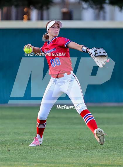 Thumbnail 1 in Buchanan @ Clovis North photogallery.